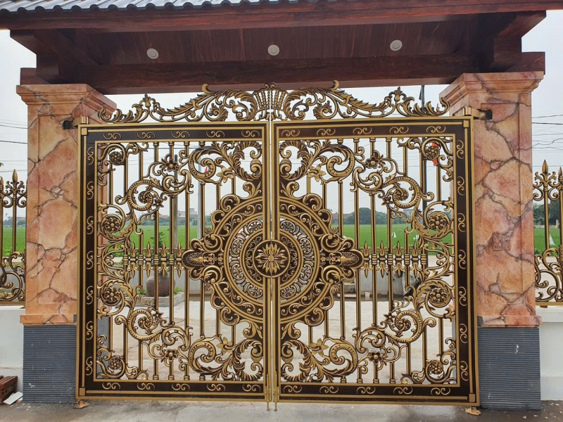 Thi công Cổng nhôm đúc